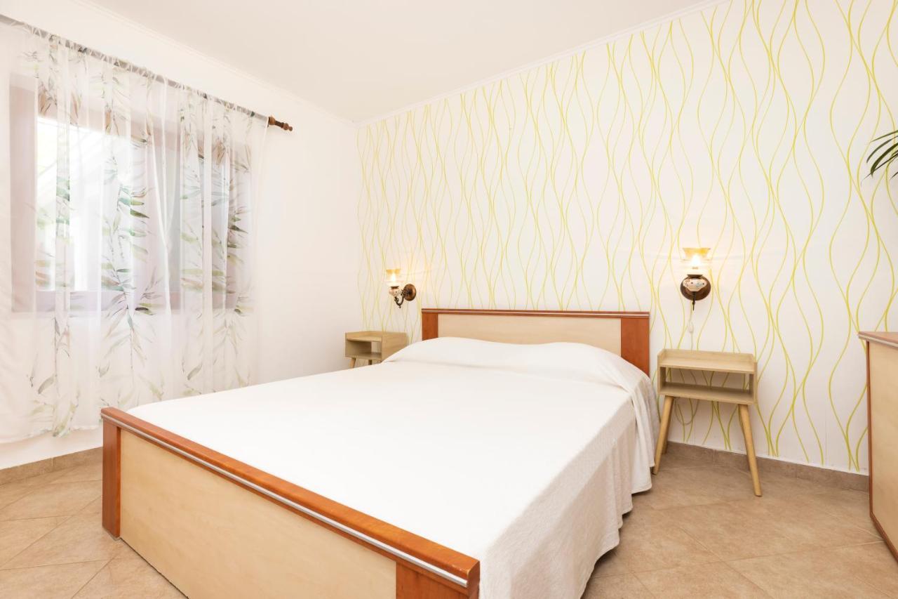 Apartments Dominik Mali Lošinj Zewnętrze zdjęcie